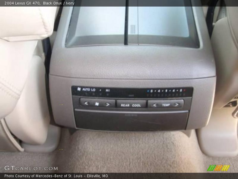 Black Onyx / Ivory 2004 Lexus GX 470