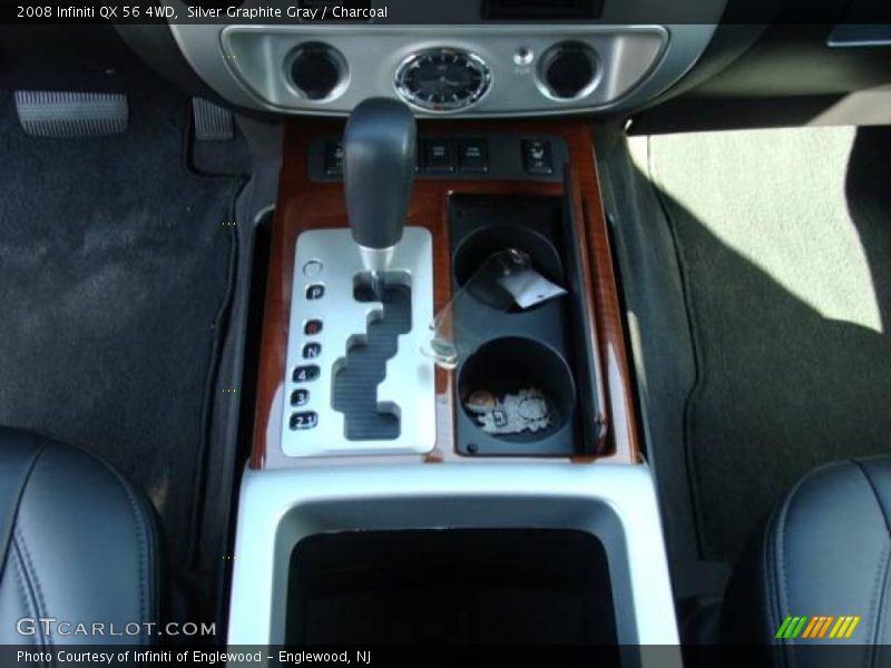 Silver Graphite Gray / Charcoal 2008 Infiniti QX 56 4WD