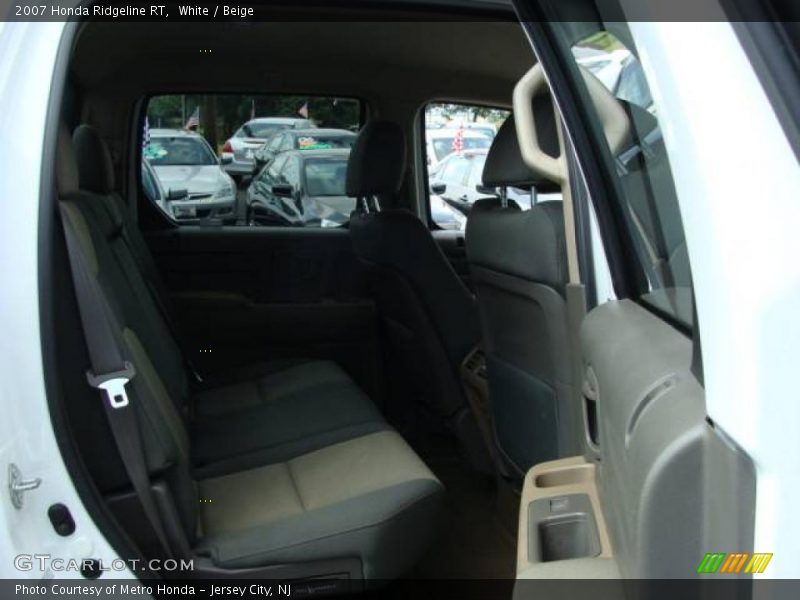White / Beige 2007 Honda Ridgeline RT