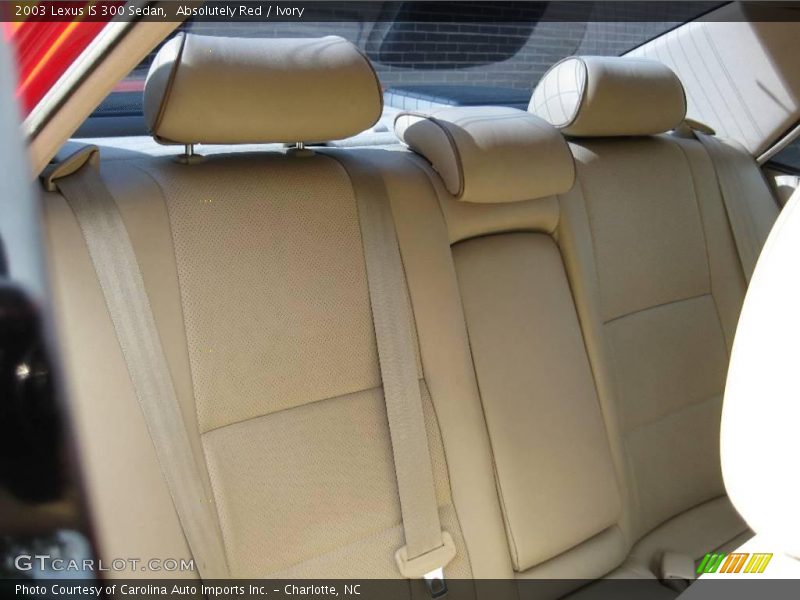 Absolutely Red / Ivory 2003 Lexus IS 300 Sedan
