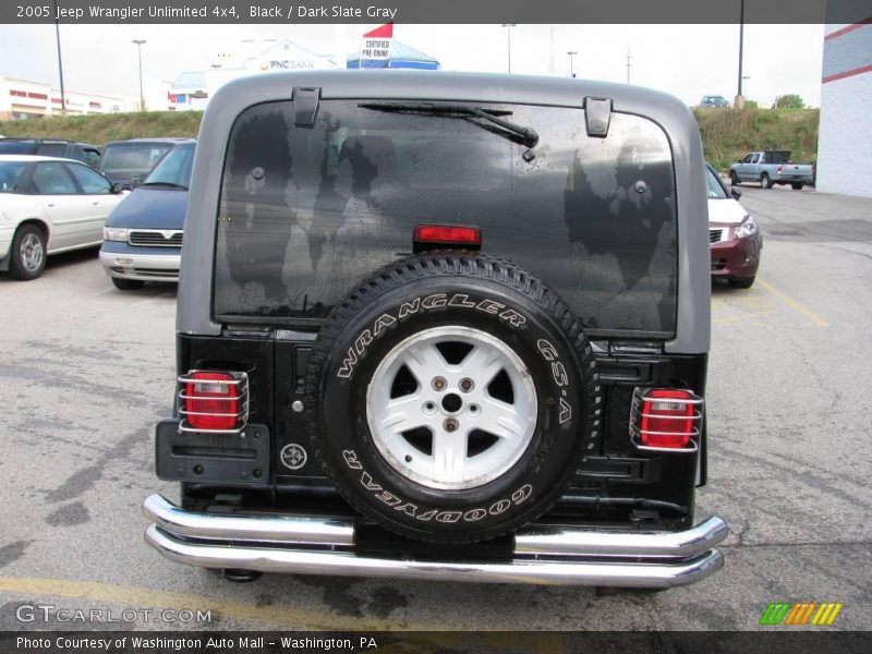 Black / Dark Slate Gray 2005 Jeep Wrangler Unlimited 4x4