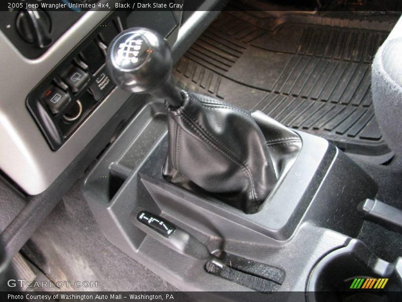 Black / Dark Slate Gray 2005 Jeep Wrangler Unlimited 4x4