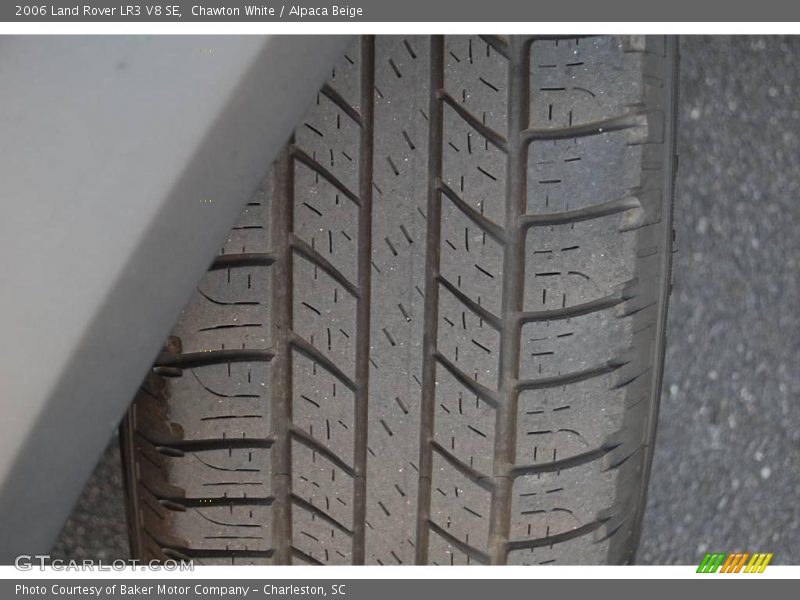 Chawton White / Alpaca Beige 2006 Land Rover LR3 V8 SE