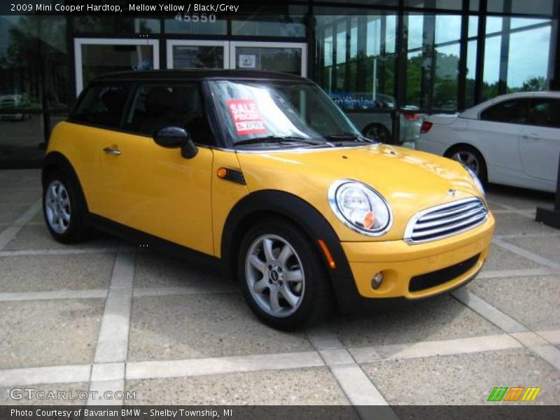 Mellow Yellow / Black/Grey 2009 Mini Cooper Hardtop