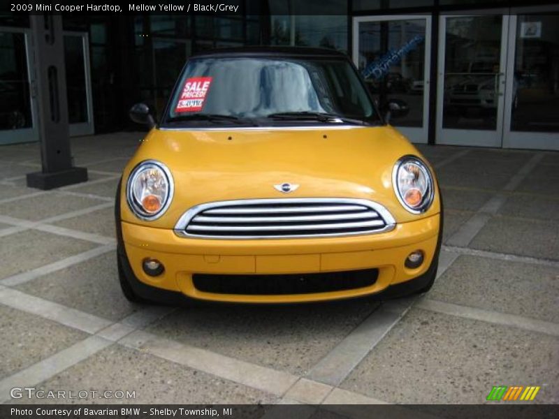 Mellow Yellow / Black/Grey 2009 Mini Cooper Hardtop