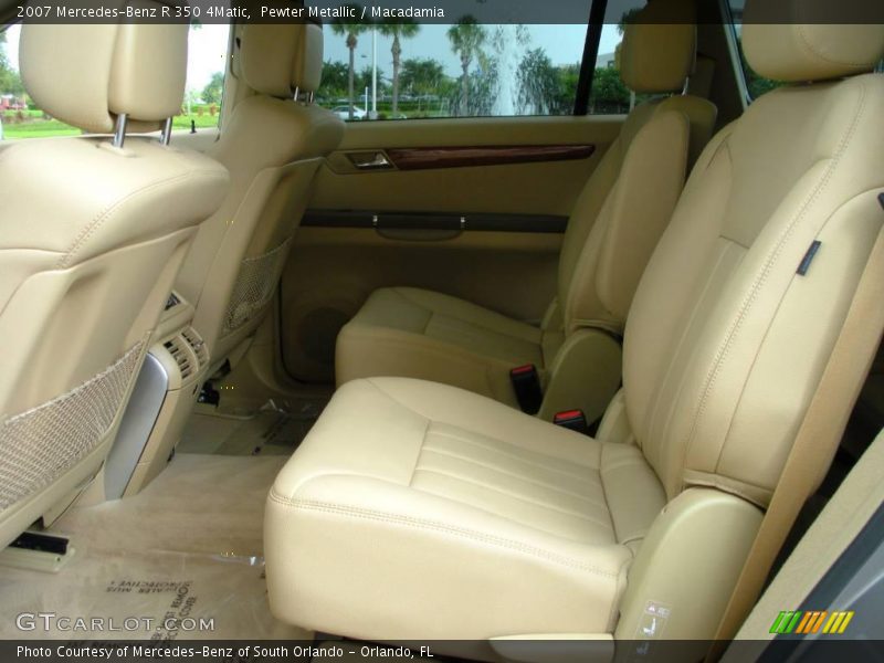 Pewter Metallic / Macadamia 2007 Mercedes-Benz R 350 4Matic