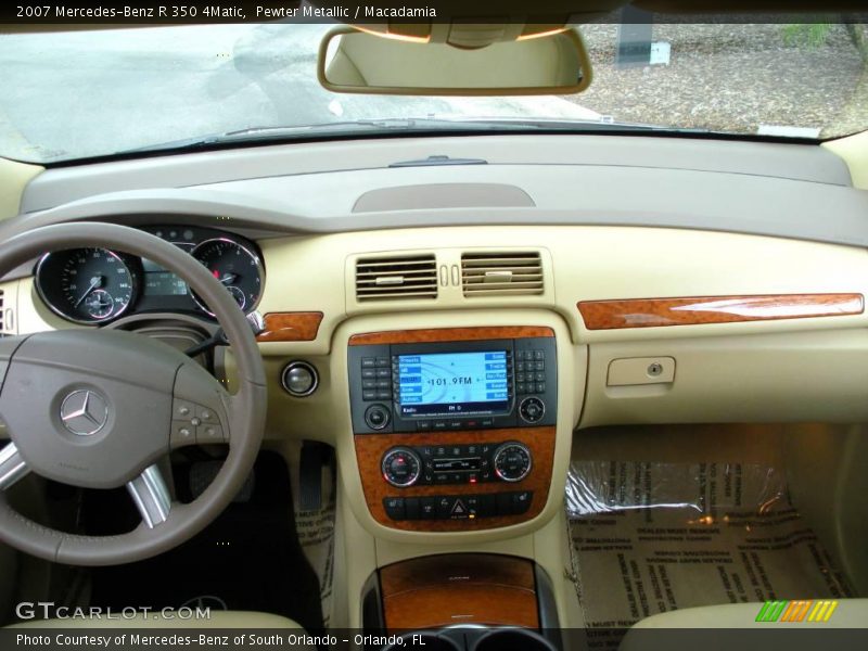 Pewter Metallic / Macadamia 2007 Mercedes-Benz R 350 4Matic