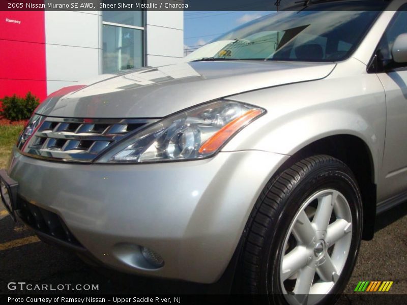 Sheer Silver Metallic / Charcoal 2005 Nissan Murano SE AWD