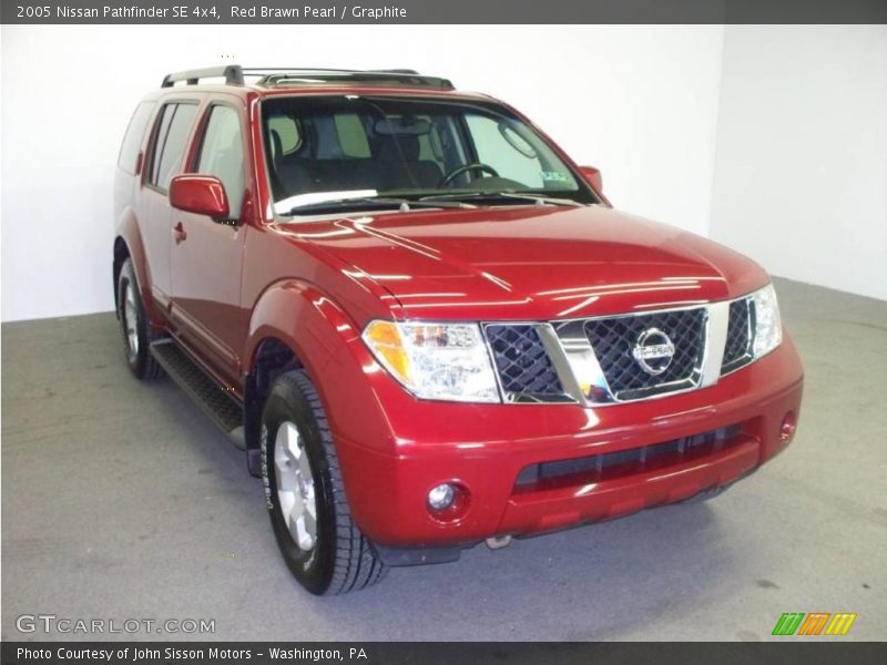 Red Brawn Pearl / Graphite 2005 Nissan Pathfinder SE 4x4
