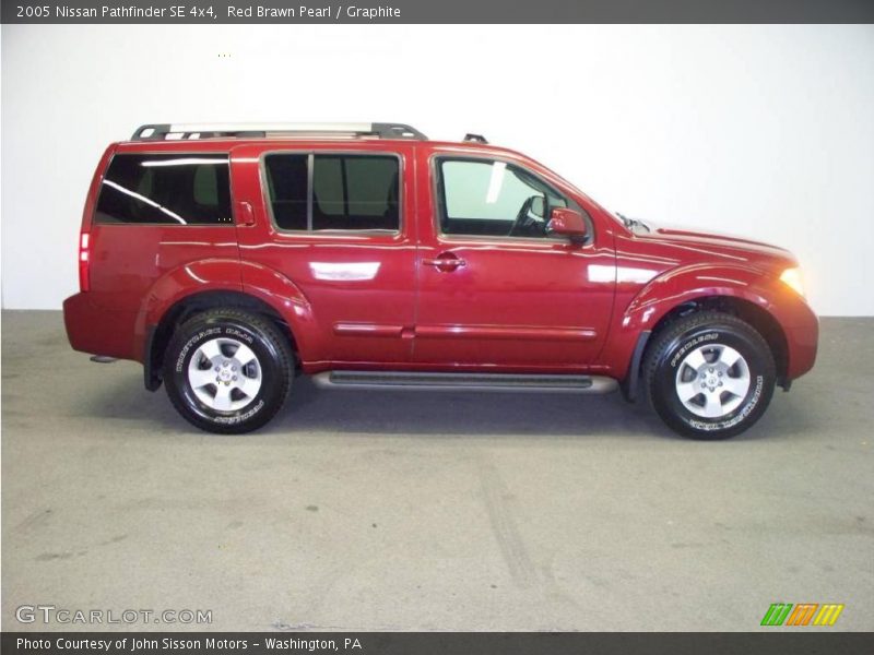 Red Brawn Pearl / Graphite 2005 Nissan Pathfinder SE 4x4