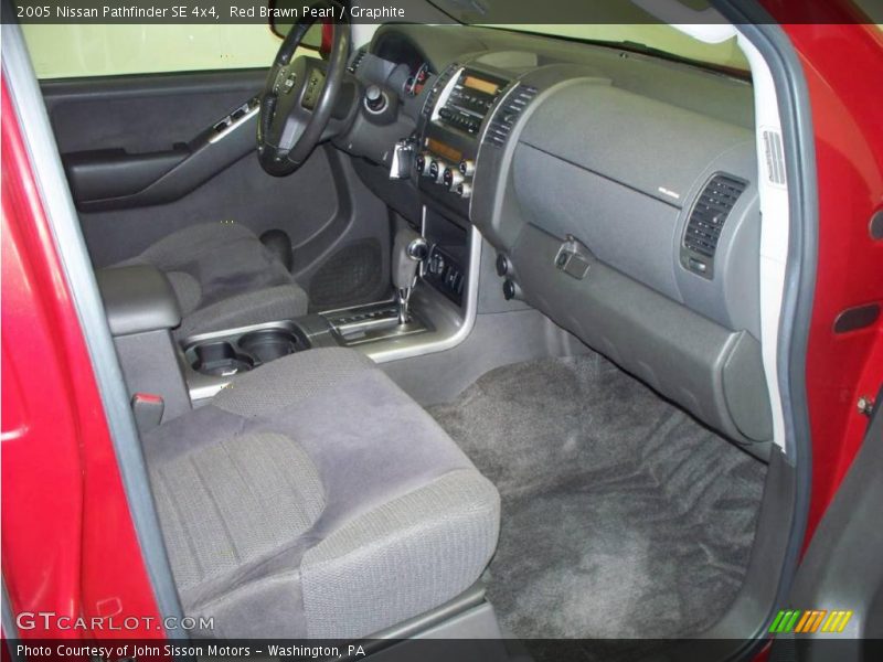 Red Brawn Pearl / Graphite 2005 Nissan Pathfinder SE 4x4