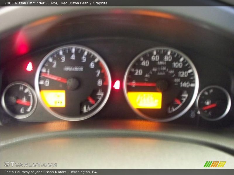 Red Brawn Pearl / Graphite 2005 Nissan Pathfinder SE 4x4