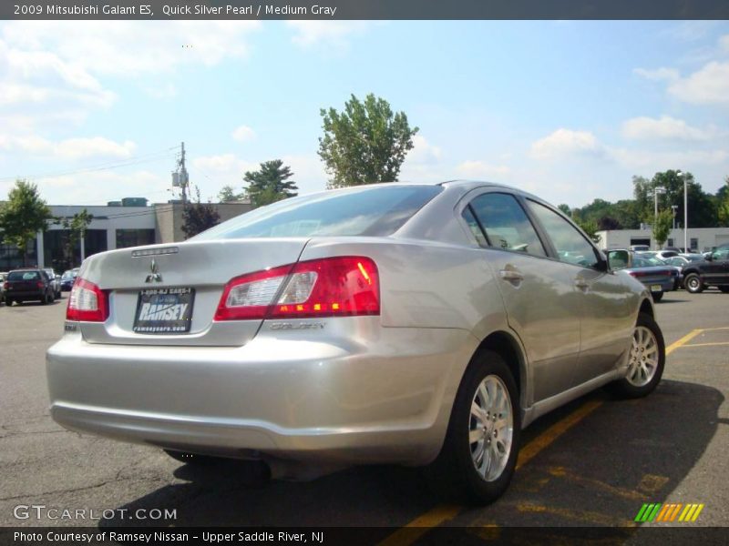 Quick Silver Pearl / Medium Gray 2009 Mitsubishi Galant ES