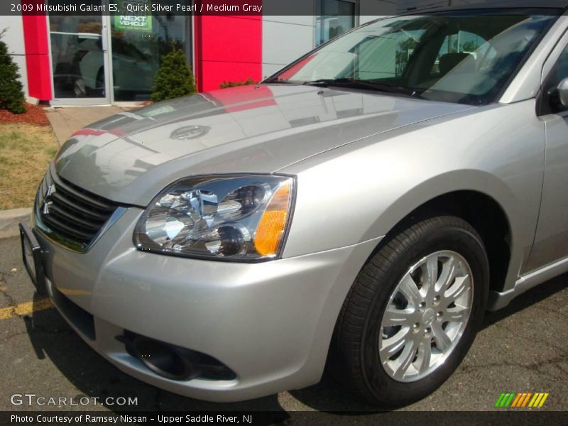 Quick Silver Pearl / Medium Gray 2009 Mitsubishi Galant ES