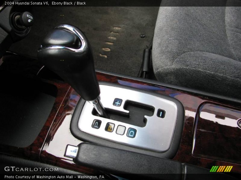 Ebony Black / Black 2004 Hyundai Sonata V6