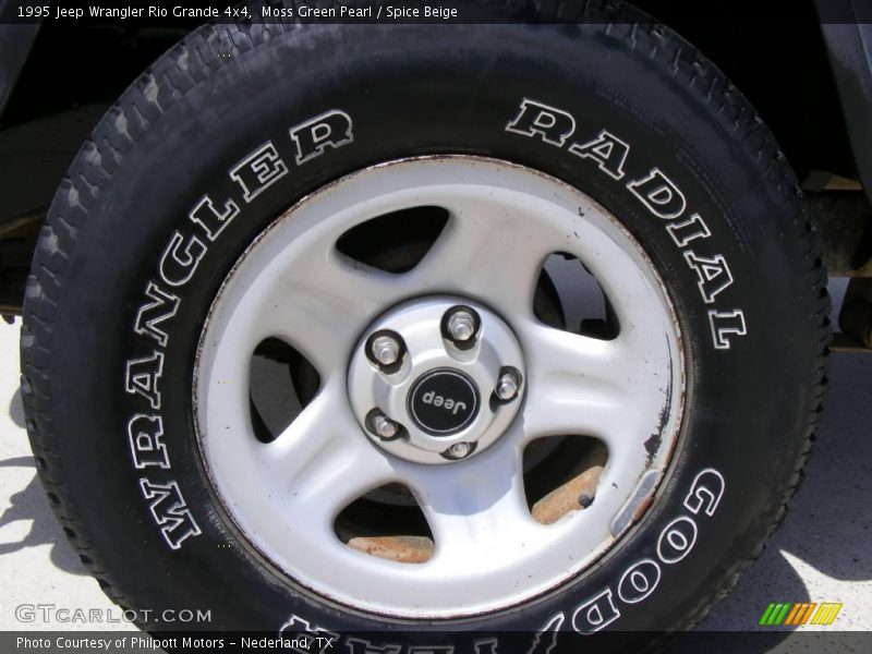 Moss Green Pearl / Spice Beige 1995 Jeep Wrangler Rio Grande 4x4