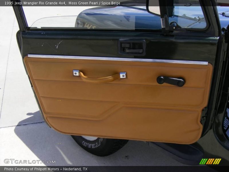 Moss Green Pearl / Spice Beige 1995 Jeep Wrangler Rio Grande 4x4