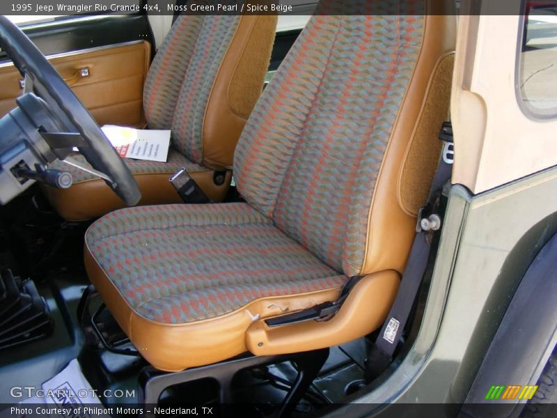 Moss Green Pearl / Spice Beige 1995 Jeep Wrangler Rio Grande 4x4