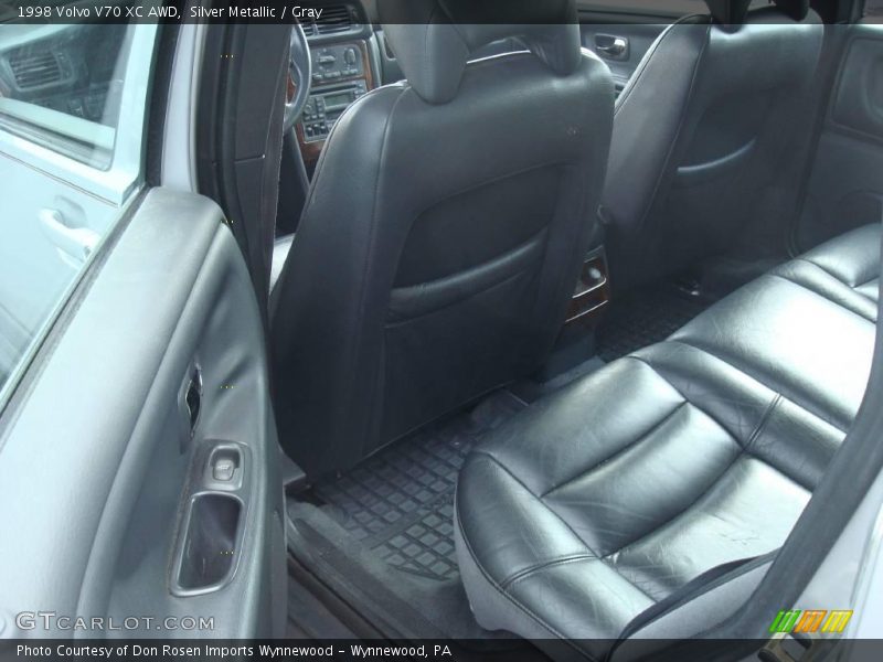 Silver Metallic / Gray 1998 Volvo V70 XC AWD