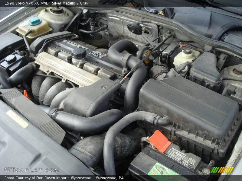 Silver Metallic / Gray 1998 Volvo V70 XC AWD