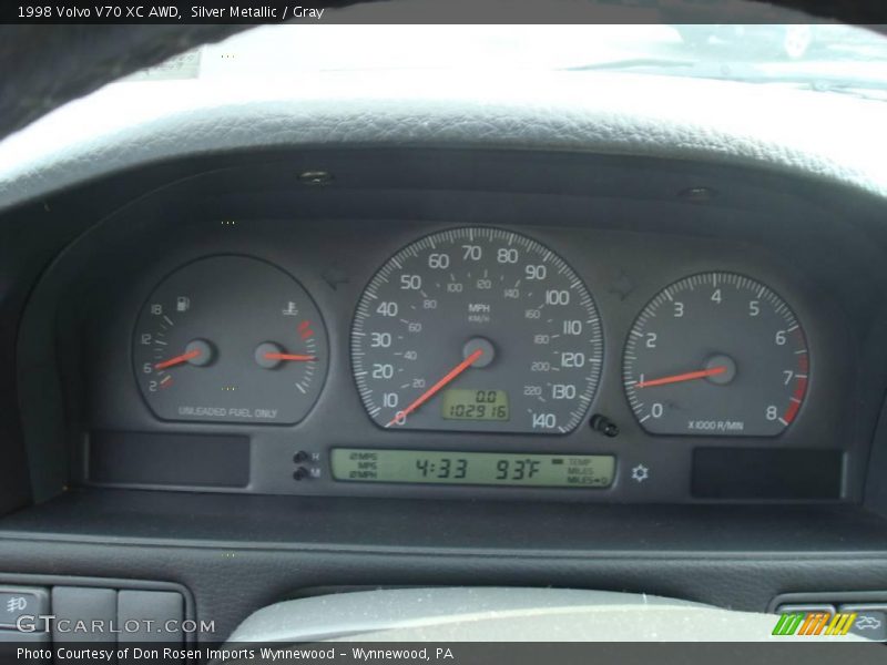 Silver Metallic / Gray 1998 Volvo V70 XC AWD