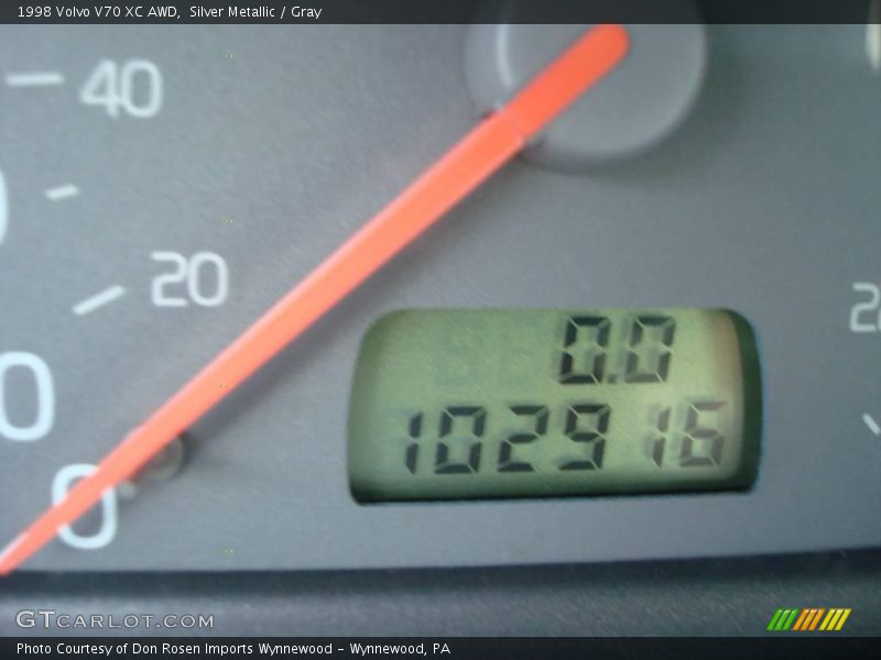 Silver Metallic / Gray 1998 Volvo V70 XC AWD