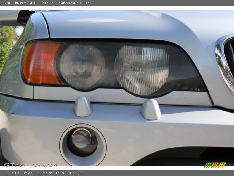 Titanium Silver Metallic / Black 2001 BMW X5 4.4i
