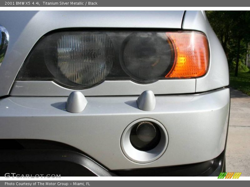 Titanium Silver Metallic / Black 2001 BMW X5 4.4i