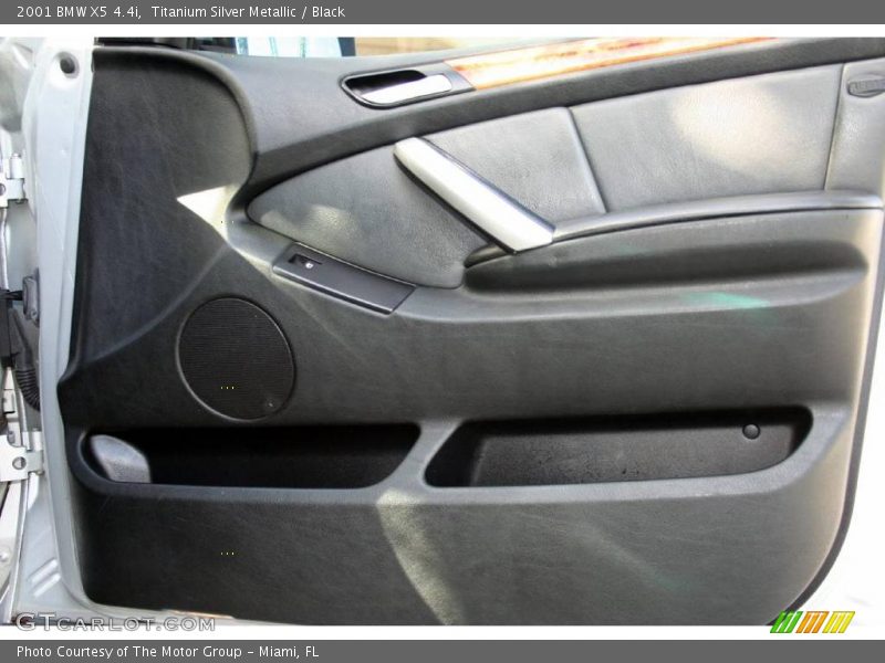 Titanium Silver Metallic / Black 2001 BMW X5 4.4i