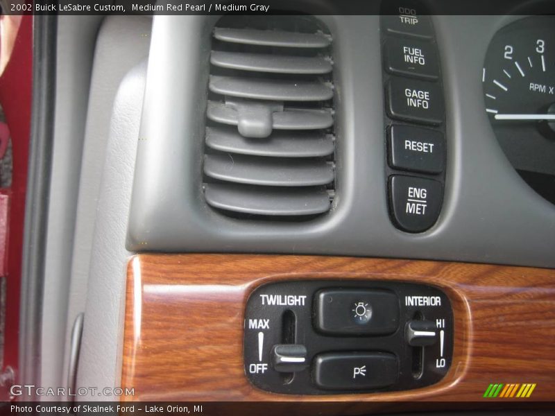 Medium Red Pearl / Medium Gray 2002 Buick LeSabre Custom