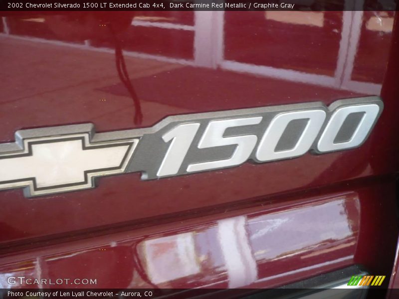 Dark Carmine Red Metallic / Graphite Gray 2002 Chevrolet Silverado 1500 LT Extended Cab 4x4