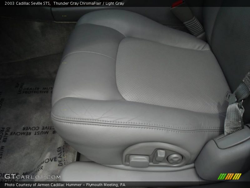 Thunder Gray ChromaFlair / Light Gray 2003 Cadillac Seville STS