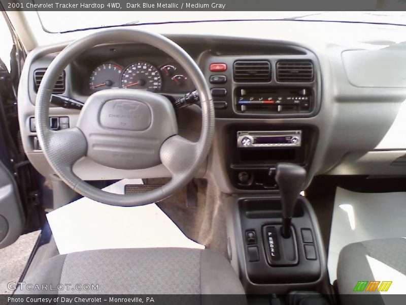 Dark Blue Metallic / Medium Gray 2001 Chevrolet Tracker Hardtop 4WD