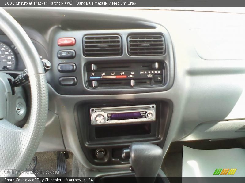 Dark Blue Metallic / Medium Gray 2001 Chevrolet Tracker Hardtop 4WD