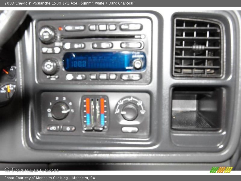 Summit White / Dark Charcoal 2003 Chevrolet Avalanche 1500 Z71 4x4