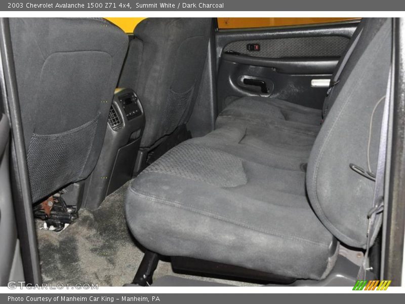Summit White / Dark Charcoal 2003 Chevrolet Avalanche 1500 Z71 4x4