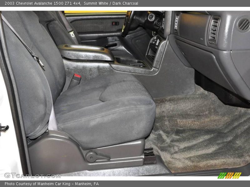 Summit White / Dark Charcoal 2003 Chevrolet Avalanche 1500 Z71 4x4