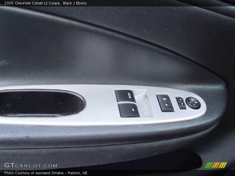 Black / Ebony 2005 Chevrolet Cobalt LS Coupe
