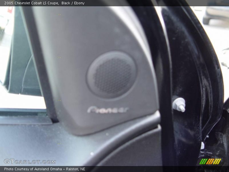 Black / Ebony 2005 Chevrolet Cobalt LS Coupe