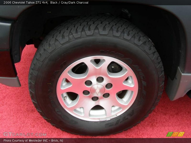 Black / Gray/Dark Charcoal 2006 Chevrolet Tahoe Z71 4x4