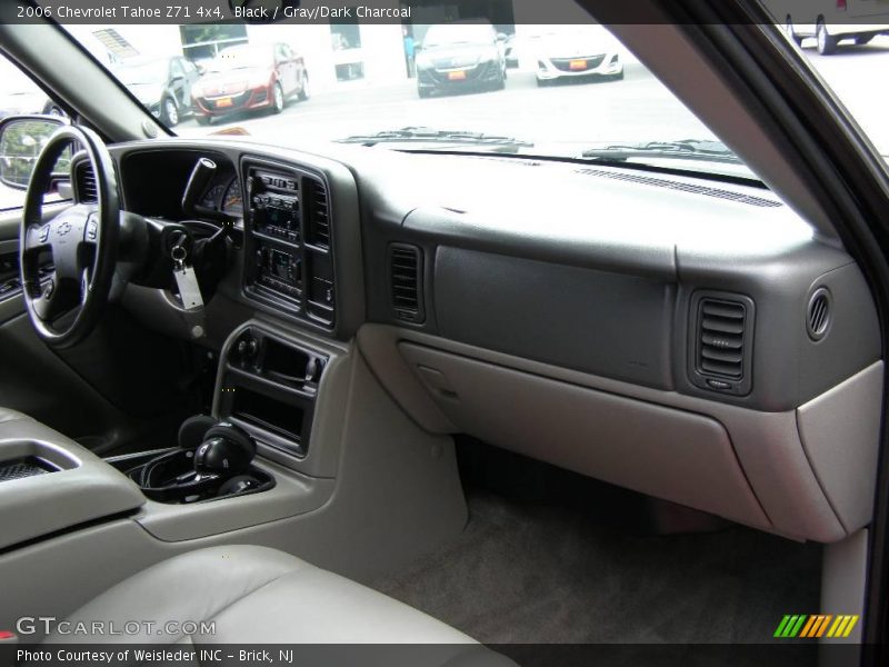 Black / Gray/Dark Charcoal 2006 Chevrolet Tahoe Z71 4x4