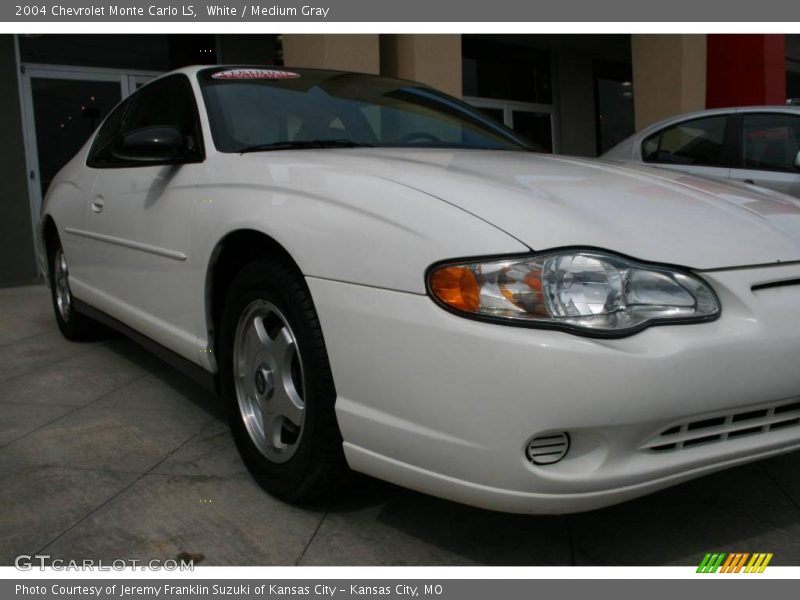 White / Medium Gray 2004 Chevrolet Monte Carlo LS