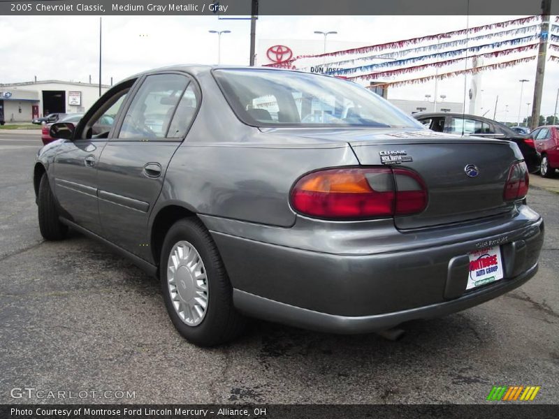 Medium Gray Metallic / Gray 2005 Chevrolet Classic