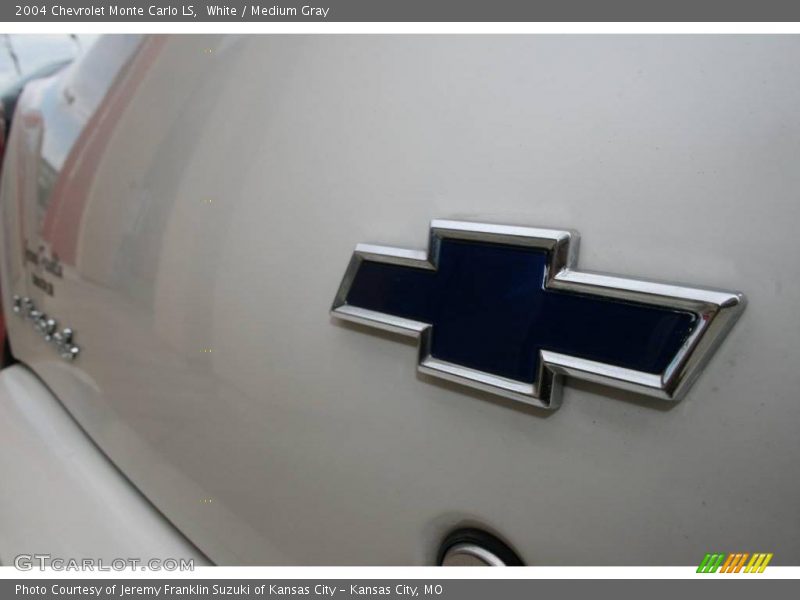 White / Medium Gray 2004 Chevrolet Monte Carlo LS