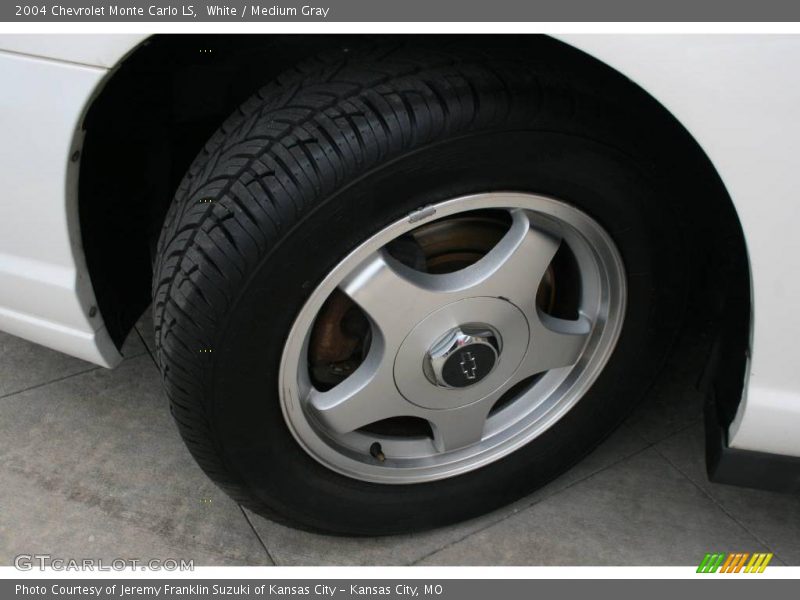 White / Medium Gray 2004 Chevrolet Monte Carlo LS