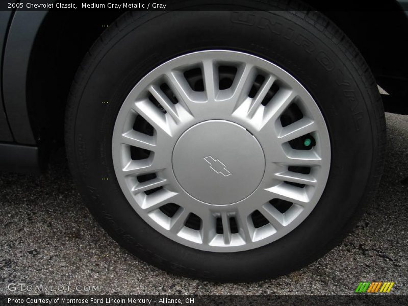 Medium Gray Metallic / Gray 2005 Chevrolet Classic