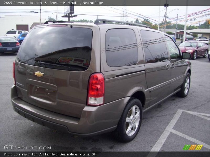 Bronzemist Metallic / Neutral Beige 2005 Chevrolet Uplander LS