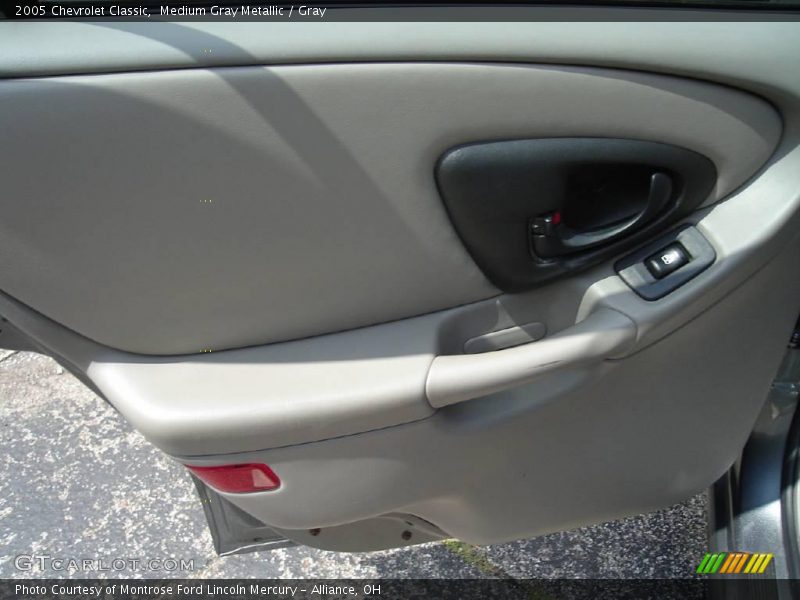 Medium Gray Metallic / Gray 2005 Chevrolet Classic