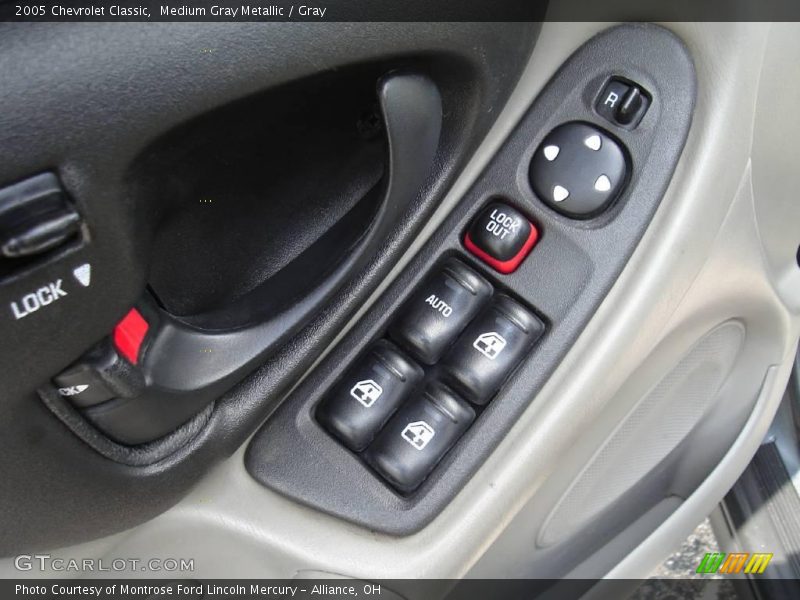 Medium Gray Metallic / Gray 2005 Chevrolet Classic