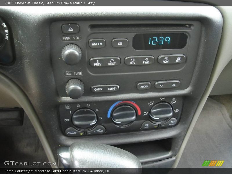 Medium Gray Metallic / Gray 2005 Chevrolet Classic